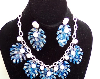 40s 50s Monstera Lucite Leaves Tropical Necklace & Earrings *Navy Blue*