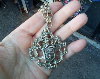 50s HERALDIC Shield Necklace Choker 1950s