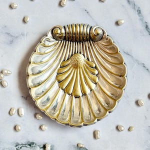 Vintage Silver Plated Scallop Shell Dish by Plame, Clamshell Dish, Elegant Coastal Decor,  Rings Trinket Holder, Shell Serving Bowl