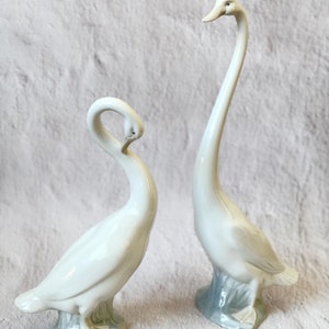 Set of 2 Vintage Large NAO By LLADRO Nao Goose (No. 52) And Preening Goose Porcelain Figurine Pair of Swans