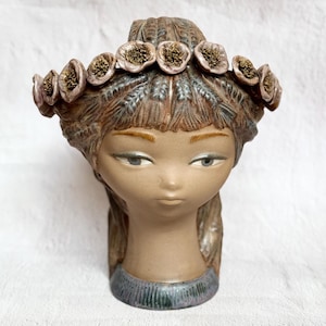 RARE Vintage 1970s Lladro Girl’s Head 1107 “Espigas y Amapolas” by Vicente Martinez, Glazed Porcelain Bust