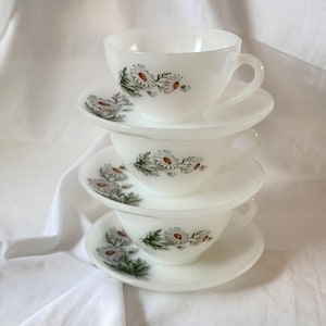 Vintage ARCOPAL Set of 3 Daisy Tea Cups & Saucers, White Milk Glass, French Cottage Farmhouse Kitchen Decor, Opalescent glass Opal Glassware