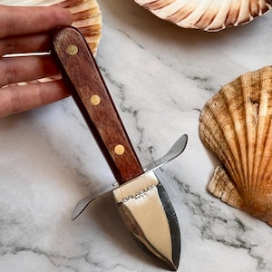 Vintage BALAGUER INOX Premium Oyster Knife – Stainless Steel Blade & Wood Walnut Handle, Rare Spanish Shucking Knife for Oyster Lovers