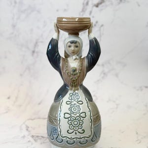 Extremely Rare Lladro 1160 Shepherdess with Traditional Dress, Vintage 1971-1975, Spanish Glazed Porcelain, Collectible Figurine