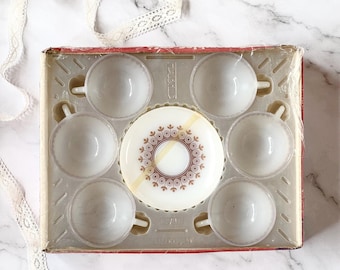 UNUSED Vintage Arcopal Alhambra Set of 6 Coffee Cups and Saucers, Milk Glass, Opaline, Opal Glassware, French Retro Kitchenware In ITS BOX