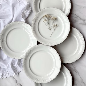 Conjunto de 6 pratos elegantes de porcelana espanhola, branco-sujo com borda dourada, louça clássica elegante, prato de jantar raso branco vintage