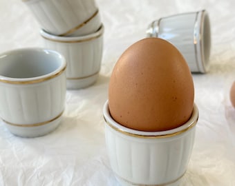 ホワイト ヴィンテージ 英国製エッグカップ 2 個セット。 - Etsy 日本
