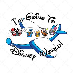 Può includere: Un aereo bianco con dettagli blu e personaggi Disney, tra cui Topolino e Minnie, Paperino e Pippo. Il testo "I'm Going to Disney World!" è scritto in corsivo nero.