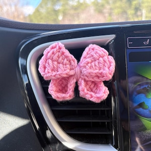 Crochet Bow Car Vent Clip Bow Car Accessories Coqutte Charm Pink Girly Car Decor Gift For New Car