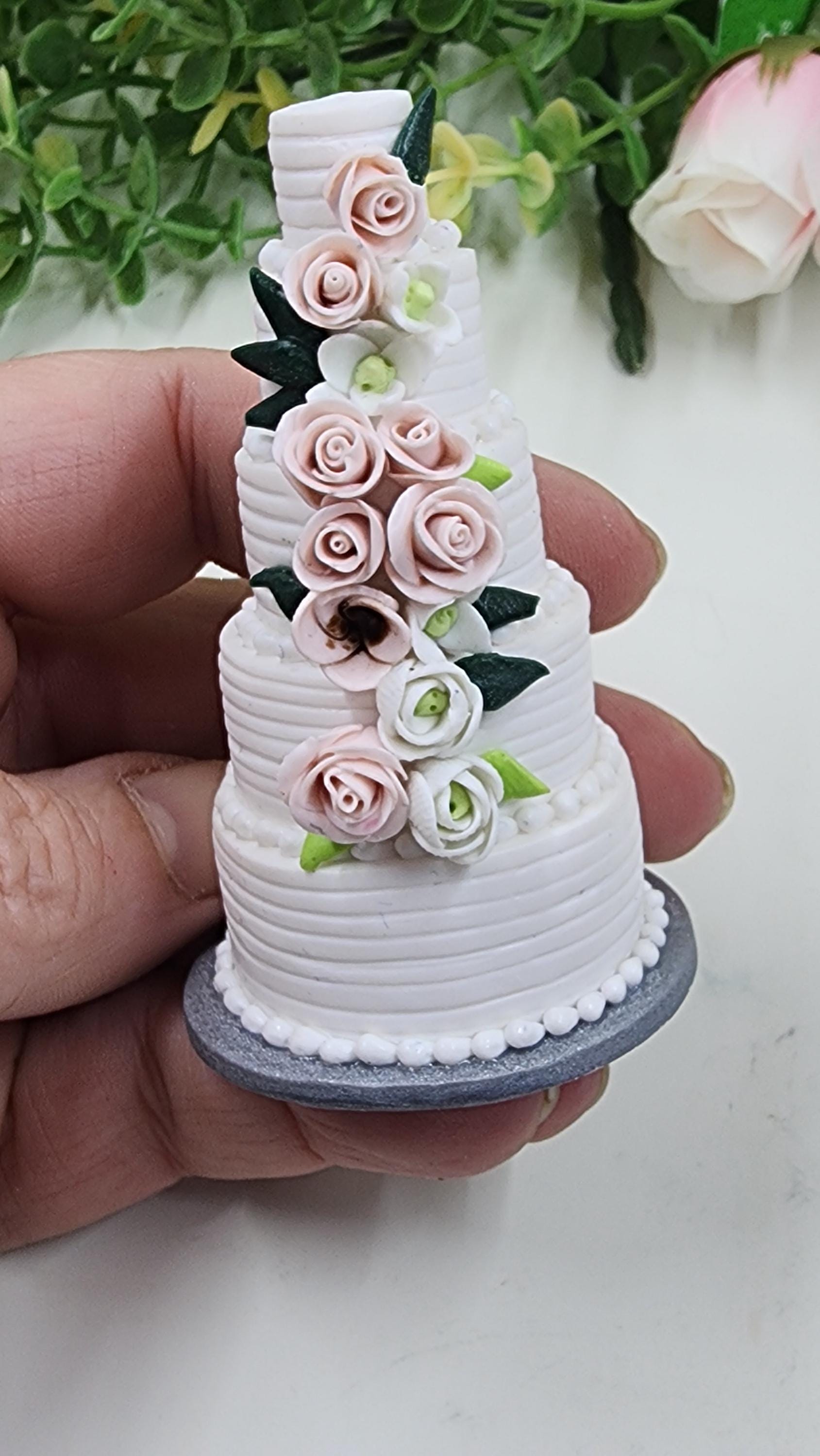 DOLLHOUSE Mini Replica Wedding Cake 1:12 - Wedding Gift - First Anniversary - Clay Ornament Shop - Thumbnail 4