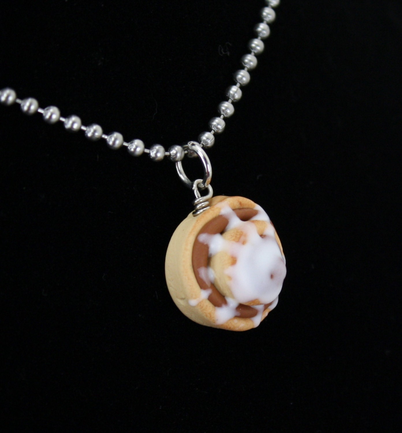 Cinnamon Roll "Hot Sticky Buns" Necklace - tiny food - cinnamon - roll - sticky buns - breakfast - jewelry - miniature food - Thumbnail 2