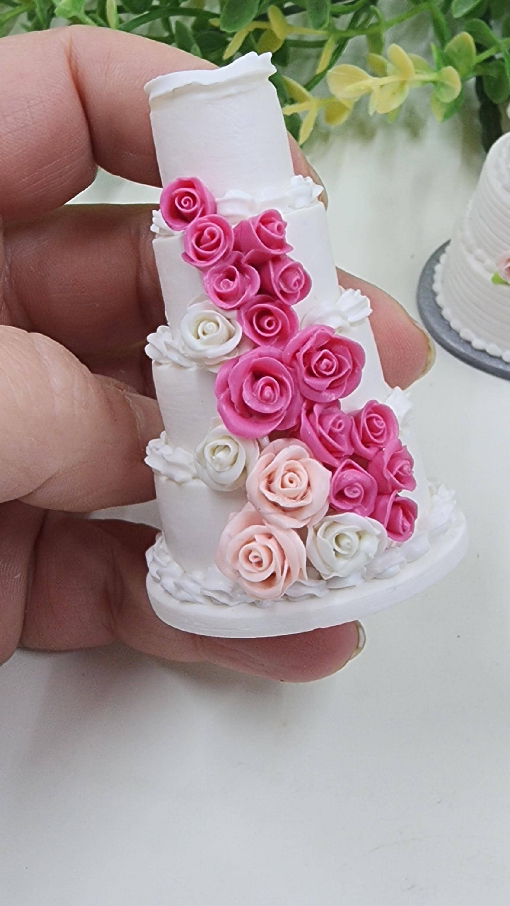 DOLLHOUSE Mini Replica Wedding Cake 1:12 - Wedding Gift - First Anniversary - Clay Ornament Shop - Thumbnail 3