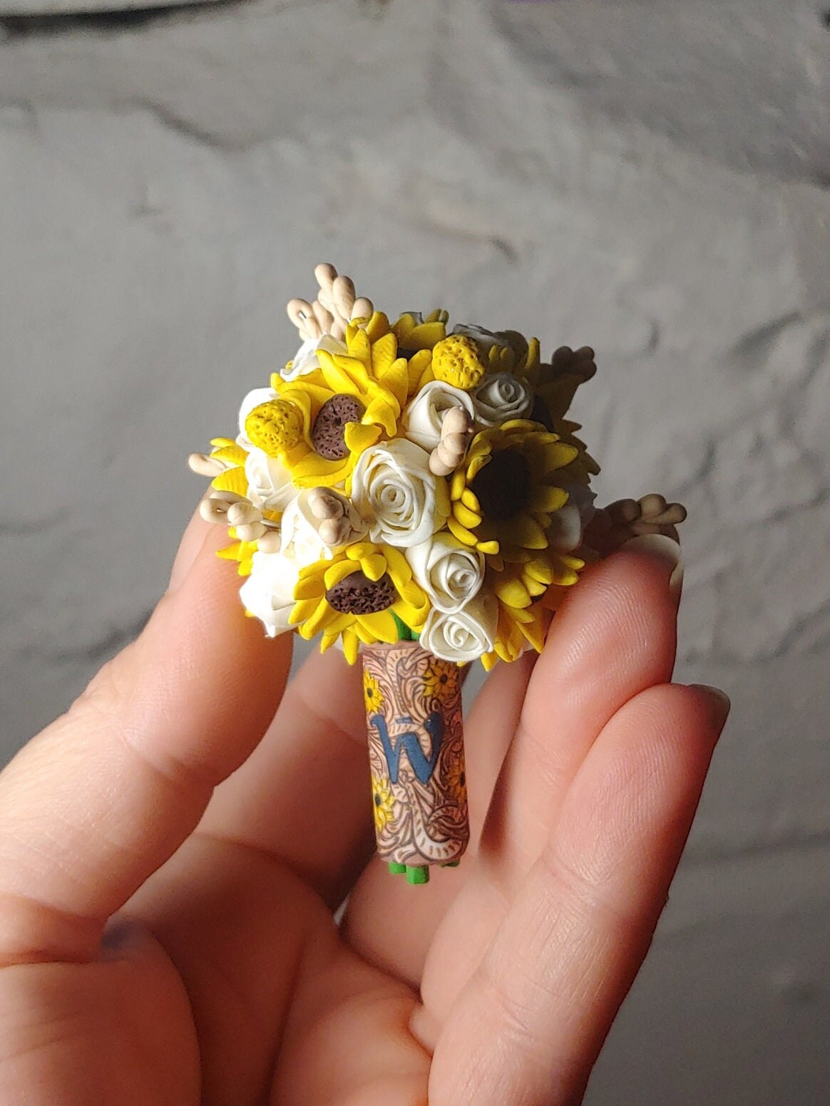 Wedding Bouquet Mini Replica Custom Ornament - Wedding Gift - First Anniversary - Newlyweds Gift - Clay Ornament Shop - Thumbnail 6