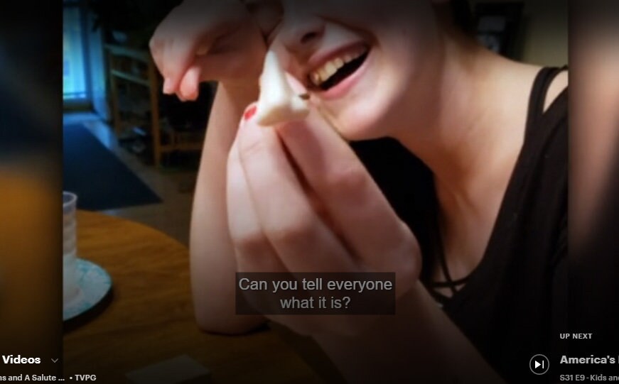 ORNAMENT Fake Nose Finger Ring with a Nose Stud Bone - Gag Gift - Pun - Prank - White Elephant - Teenager Gift - Faux - Non Piercing - Thumbnail 6