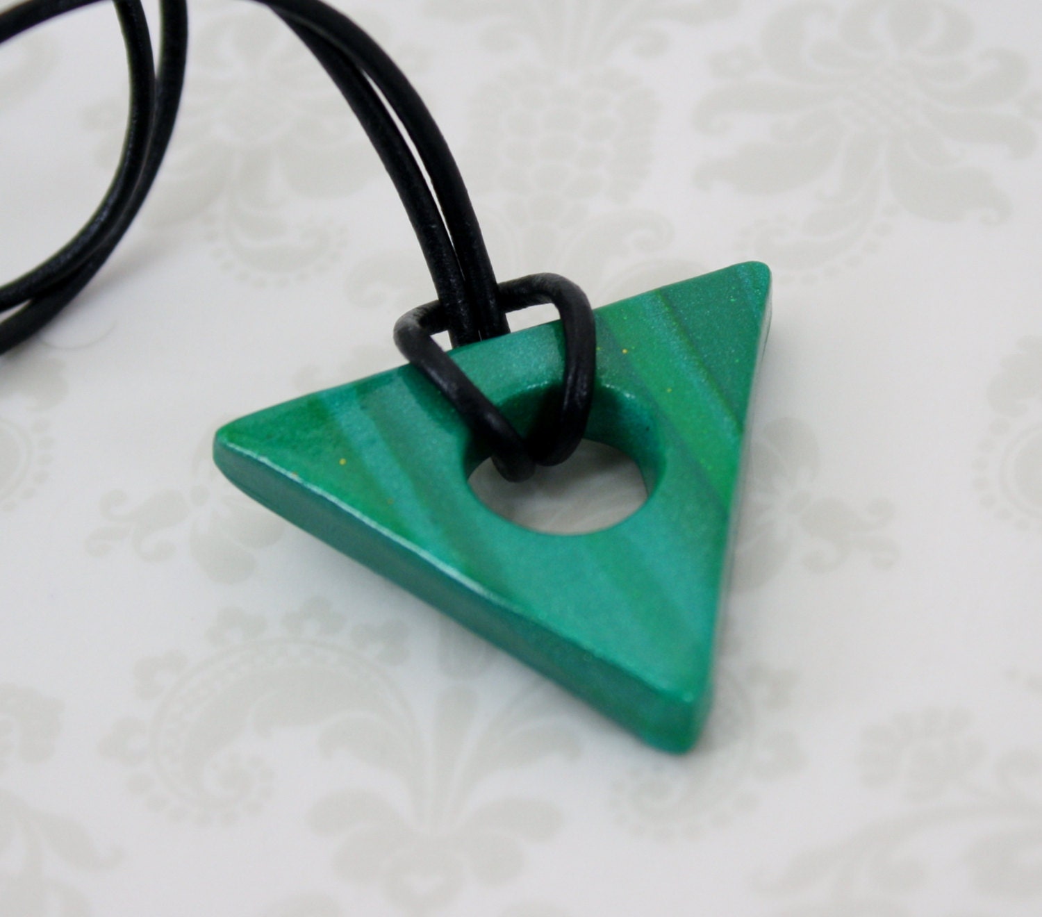 Looking Stone Amulet Necklace - Green - Cosplay - Costume - Coraline