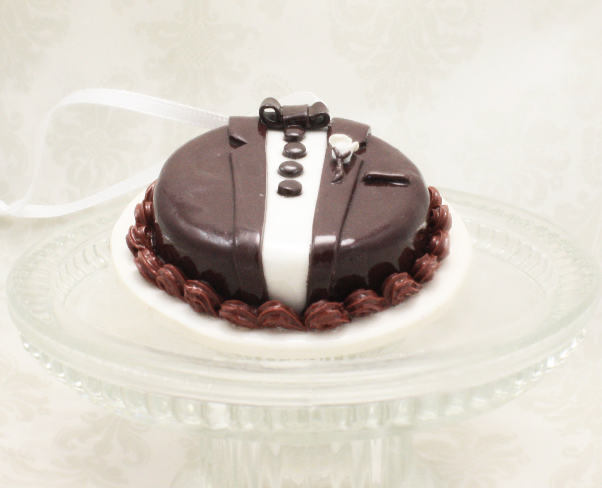 Groom's Cake Mini Replica Custom Ornament - Replica Cake - Wedding Gift - First Anniversary - Newlyweds Gift - Clay Ornament Shop - Thumbnail 6