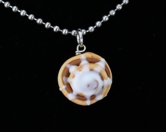 Cinnamon Roll Necklace, Miniature Food Jewelry, Tiny Sticky Buns Charm, Kawaii Bakery Gift for Foodies, Handmade Polymer Clay Pastry