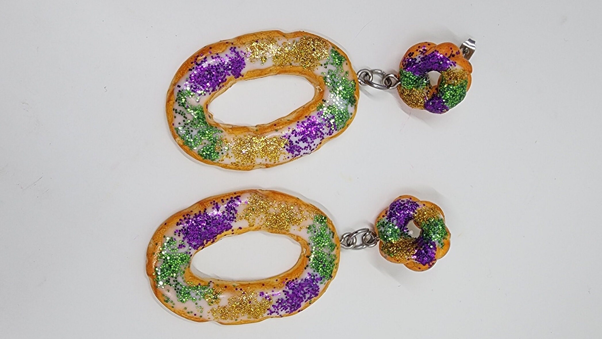 Mardi Gras King Cake Earrings | Handmade Polymer Clay Dangle Earrings | Fat Tuesday - Thumbnail 3