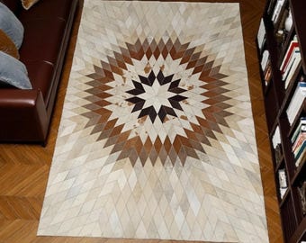 Handgemaakt koeienhuid vloerkleed - bruin en beige patchwork