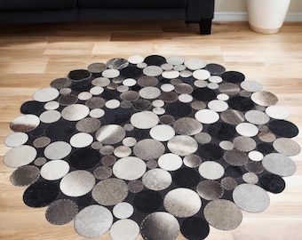Cowhide Round Rug: Black & Gray Patchwork (Genuine Leather)