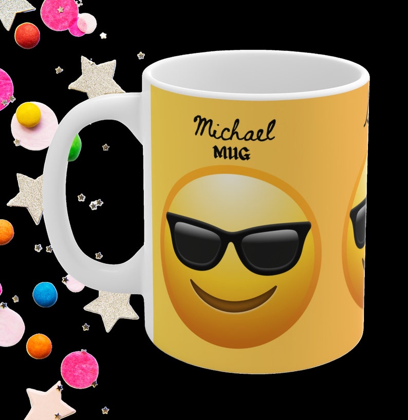 Smile Emoji Coffee Mug 11oz Cute & Fun Gift Idea Fun Coffee Cup for
