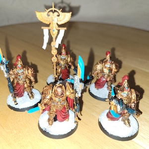 Adeptus Custodians