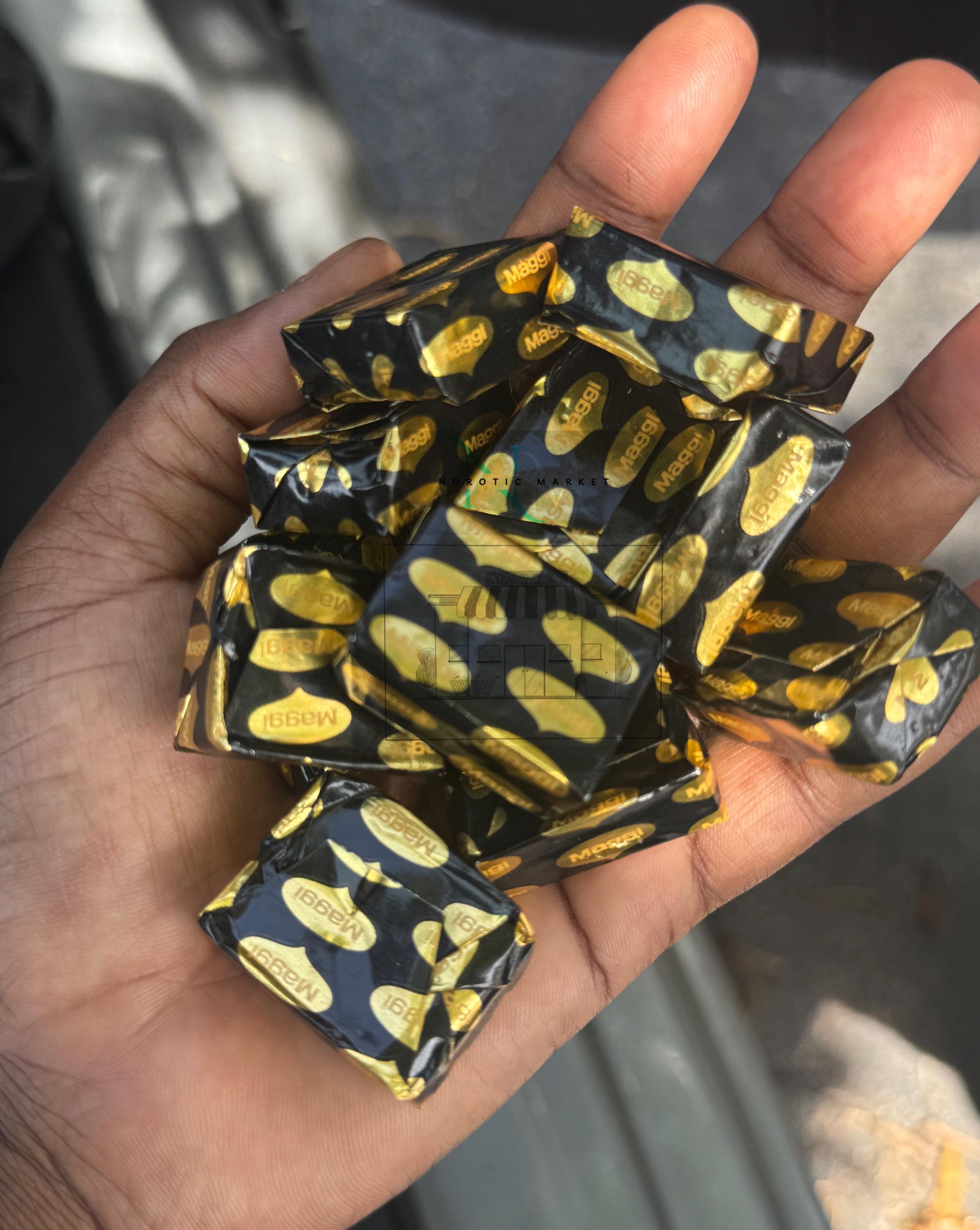 Maggi Djon djon/ Dion Dion Maggi 12 cubes