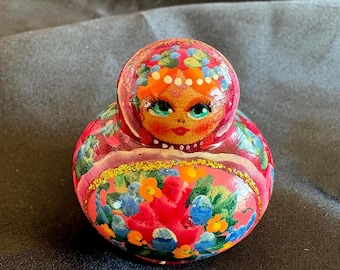 Signed Moscow Duck Matryoshka Nesting Dolls: 10-Piece Hand-Painted Russian Folk Art Set