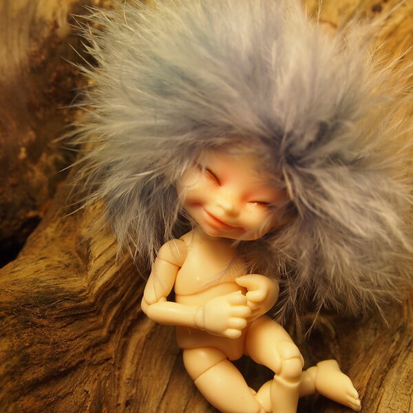 The Wee Wise Spirit of the Ancient Fae Forest Realpuki Feather Headband Wig Size 3 Tiny BJD