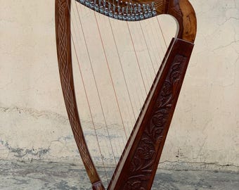 手作業で装飾されたライアーハープ - 16弦、桜のデザイン - Etsy