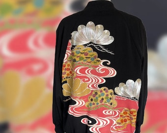Full Zip/ Hand Paint/ Embroidered Bomber Style Blouson Jacket/ One Size (XS~M)/ Japanese Vintage Kimono Recycled/ Pine