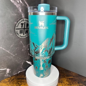 Mountains and Cactus engraved stainless steel water bottle with handle - 40 oz.