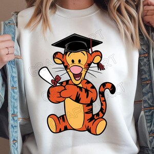 Tigger Graduation Graduation Winnie the Pooh PNG Clipart: T-shirt Sublimation (digital ...