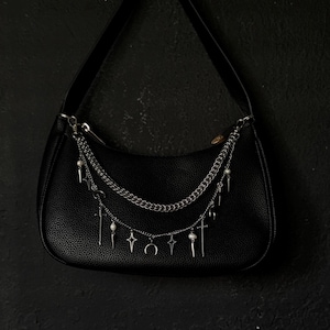 Einzigartige Charm Kette | Edelstahl | Vielseitiges Zubehör für Geldbeutel & Taschen | Schlüsselanhänger | einzigartiges Zubehör | Charms: Stern, Dolch, Mond, Perle