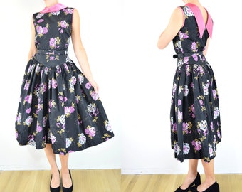 Vintage Black Floral 1950s Dress with Belt and Shiny Pink Collar S/M S // 1950s 50s 1960s 60s party prom cocktail evening