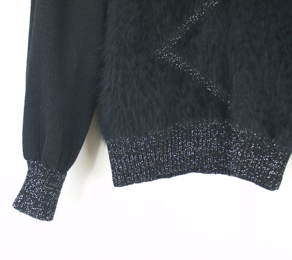 Vintage Zig Zack Black Fur Sweater // 80s XS meta… - image 5