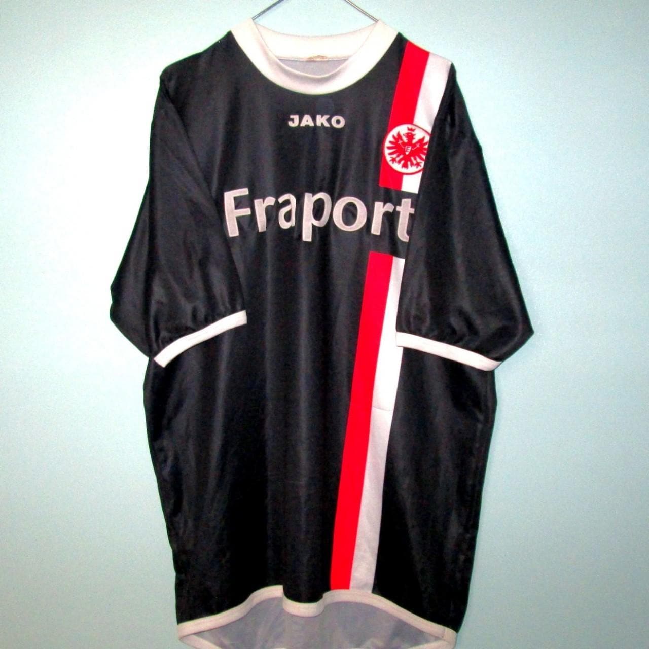 Histoire des Maillots Eintracht Frankfurt - Football Kit Archive
