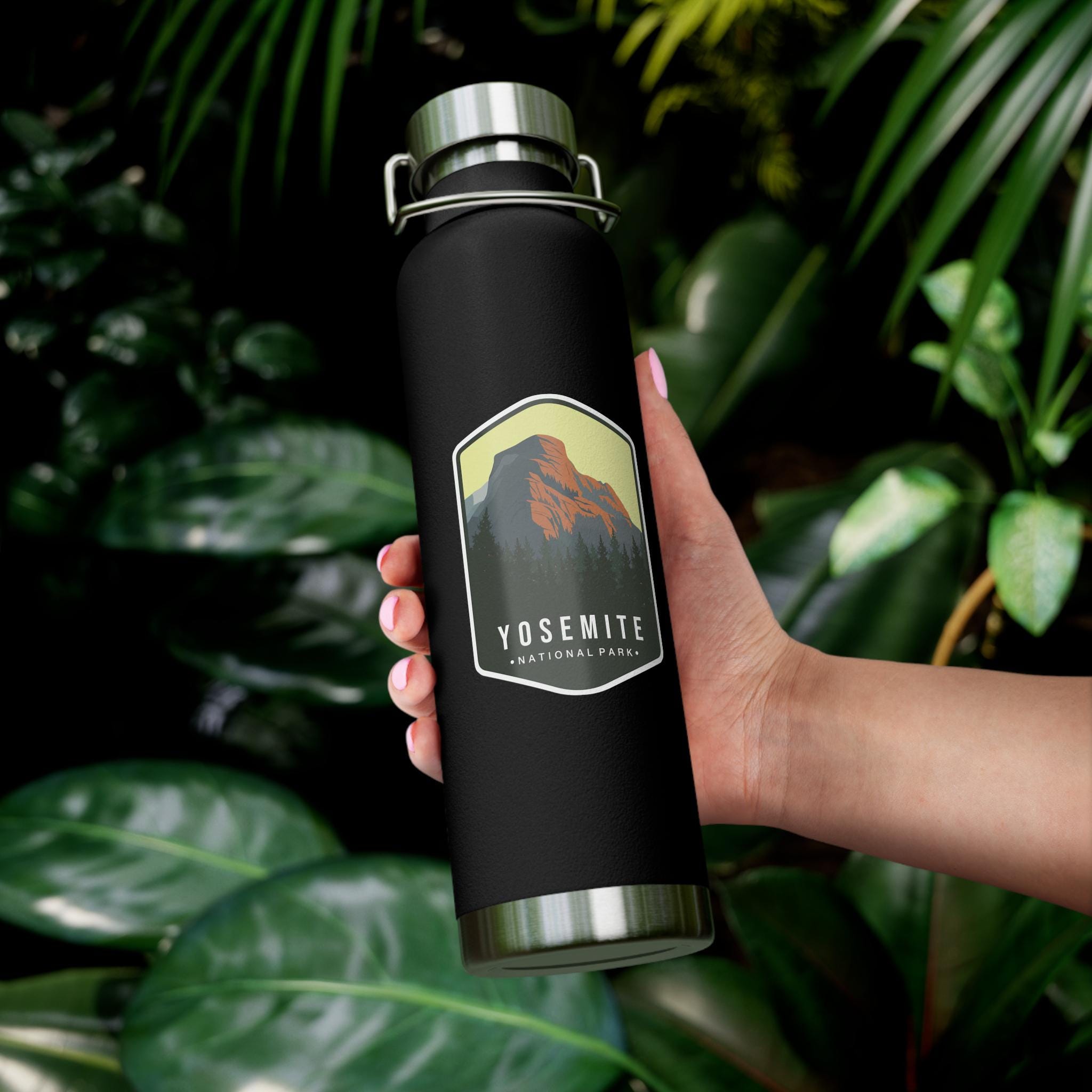 ATTX 22oz Stainless Steel Water Bottle With Straw - Insulated, BPA Free, Yosemite Design For Gym & Outdoors