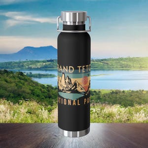 Grand Teton National Park 22 Unzen schwarz isolierte Wasserflasche, BPA-freie Reise Flasche, auslaufsicheres Trinkgefäß, kratzfestes Design