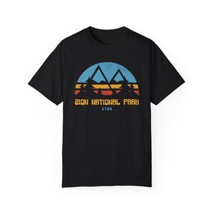 Zion National Park Tee: Utah Souvenir T-Shirt