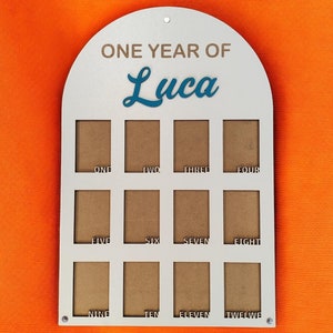 Un año de tablero de fotos, tablero de fotos de madera, tablero de hitos, tablero de 1er cumpleaños, niña de decoraciones de primer cumpleaños, banner de fotos de 12 meses