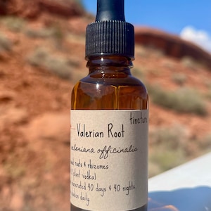 VALERIAN ROOT Tincture - extract of valeriana officinalis supplement