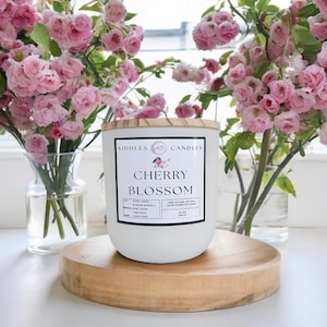 Cherry Blossom Scented Candle| Floral Soy Candle| Hand-poured  Natural Candle with Delicate Cherry Blossom Fragrance | Vegan & Eco-Friendly