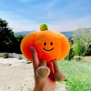 Pumpkin pusheen plush hot sale