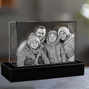 Personalized Laser Etched Glass, Holidays Gift, Custom Family Portrait, Gift for Mom, Bedroom Decor | Best Vandam 3D Photo