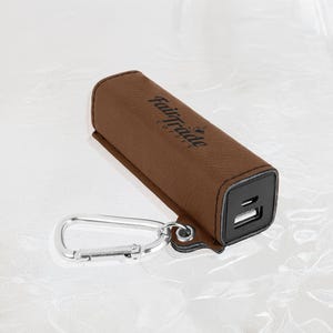 Personalized Power Bank, Phone Charger 2200mAh, Leather Engraved, Custom Travel Accessories, Handmade Gift for Her/Him | Best Vandam Leather