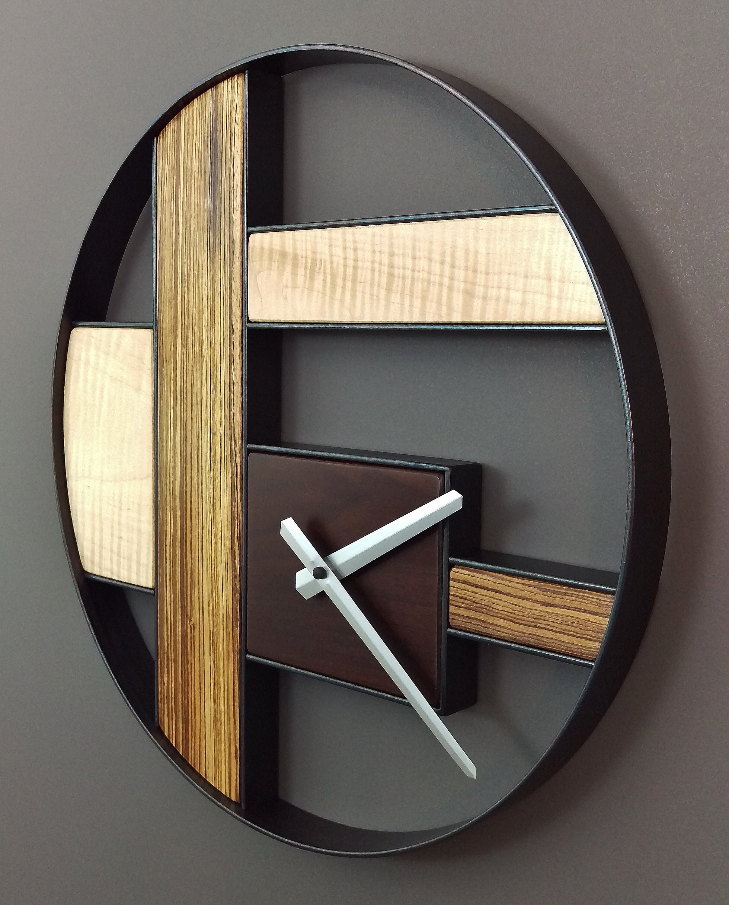 アート・デザイン・音楽 Visions of Home Timeless Design Modern Jazz Bauhaus Style Wall Art 2024 – HypeSheriff