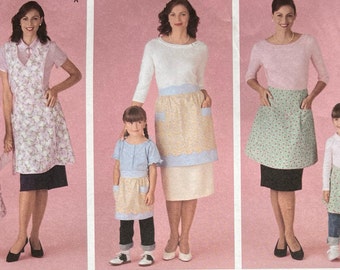 S4692 Mommy and Me Apron Sewing Pattern Uncut