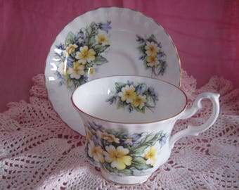 ROYAL ALBERT English Bone China Teacup and Saucer Summertime Series from 1970s
