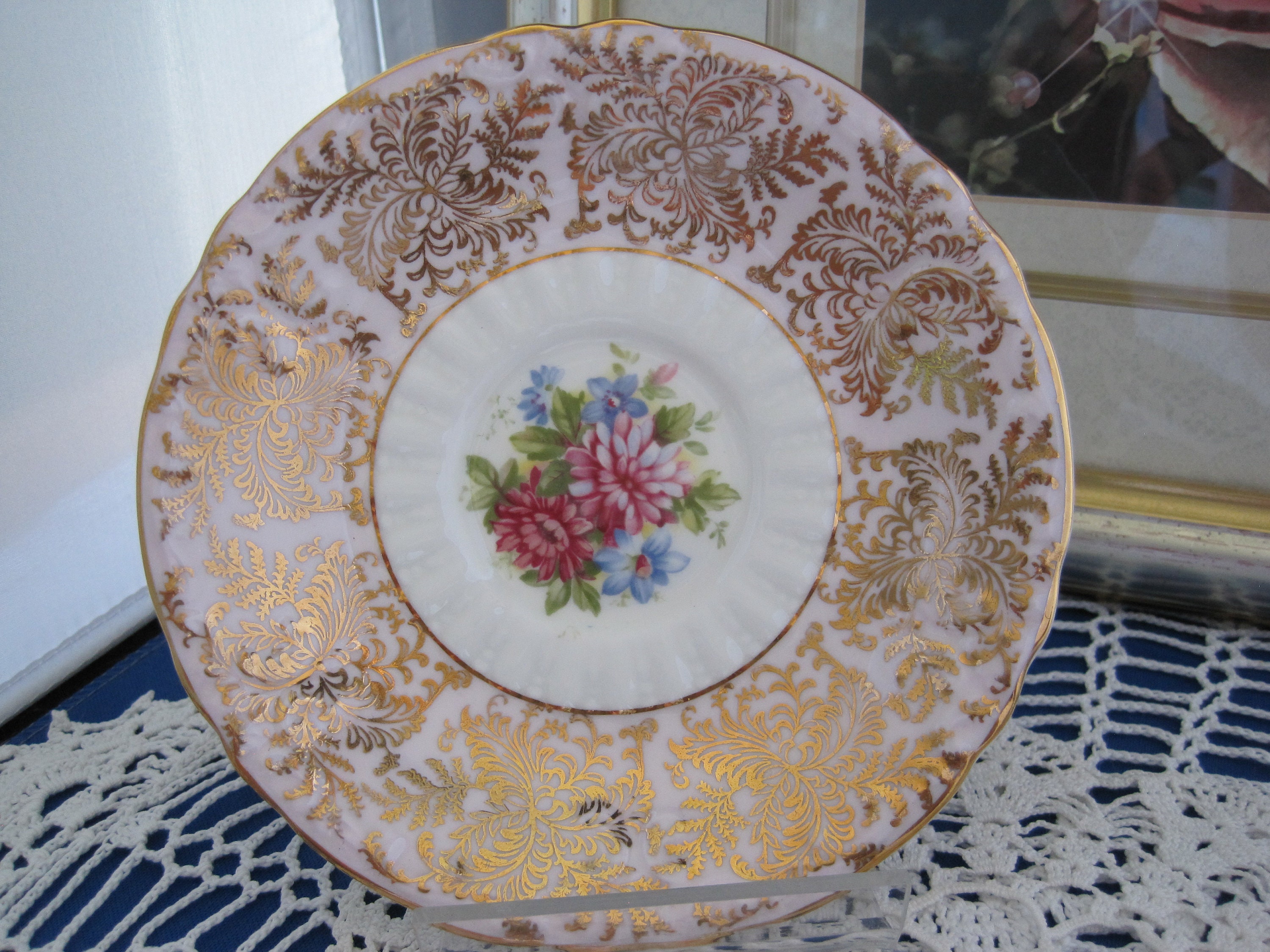 PARAGON Bone-china Cup and Saucer Set From 1960s - Pattern PARAGON Bone-china Cup and Saucer Set From 1960s - Pattern